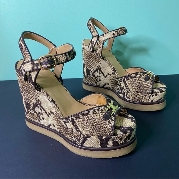 CELINE Jacquard Printed Wedge Sandals - Picture 4 of 15